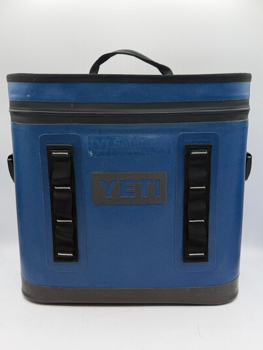 YETI Hopper Flip 12 Soft Cooler Bag - Navy Blue - Waterproof DryHide Shell